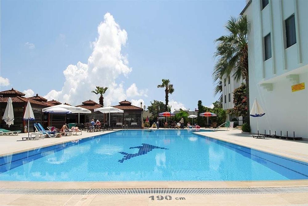 Oykun Hotel Фетие Екстериор снимка